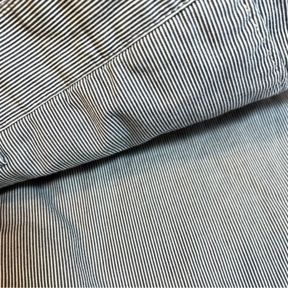 Mens Blue White Pinstripe Chino Shorts Size 35 Banana Republic Aiden Cotton